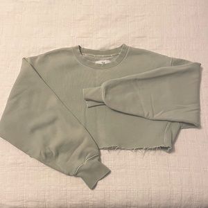 Aritzia TNA Cropped Sweatshirt